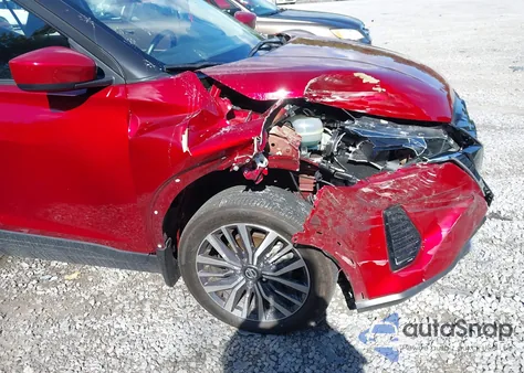 2021 Nissan Kicks Sv Xtronic Cvt from USA, damaged, VIN 3N1CP5CV0ML559315